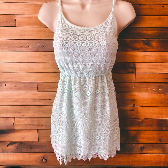 Lacy Dress by H&M - Picture 1 of 6